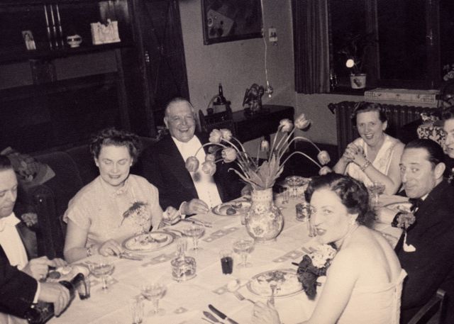 Jean nam deze foto van op het dressoir. Herinnerde hij zich achteraf nog in het hospitaal.